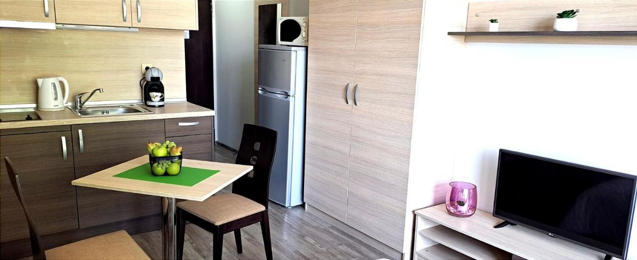 Patrick'S Apartments - Sorrento Sole Mare, 圣弗拉斯 外观 照片